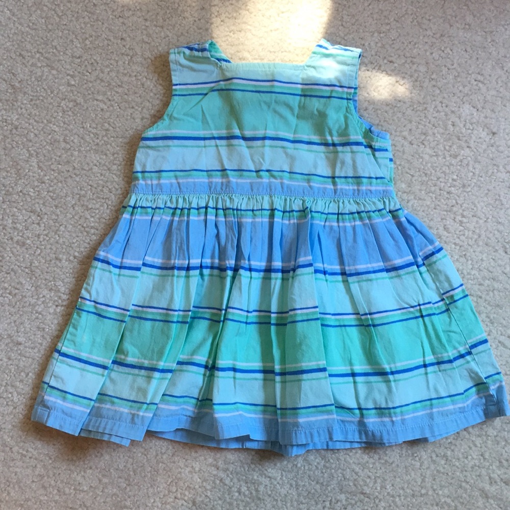 Adorable baby Gap sleeveless dress